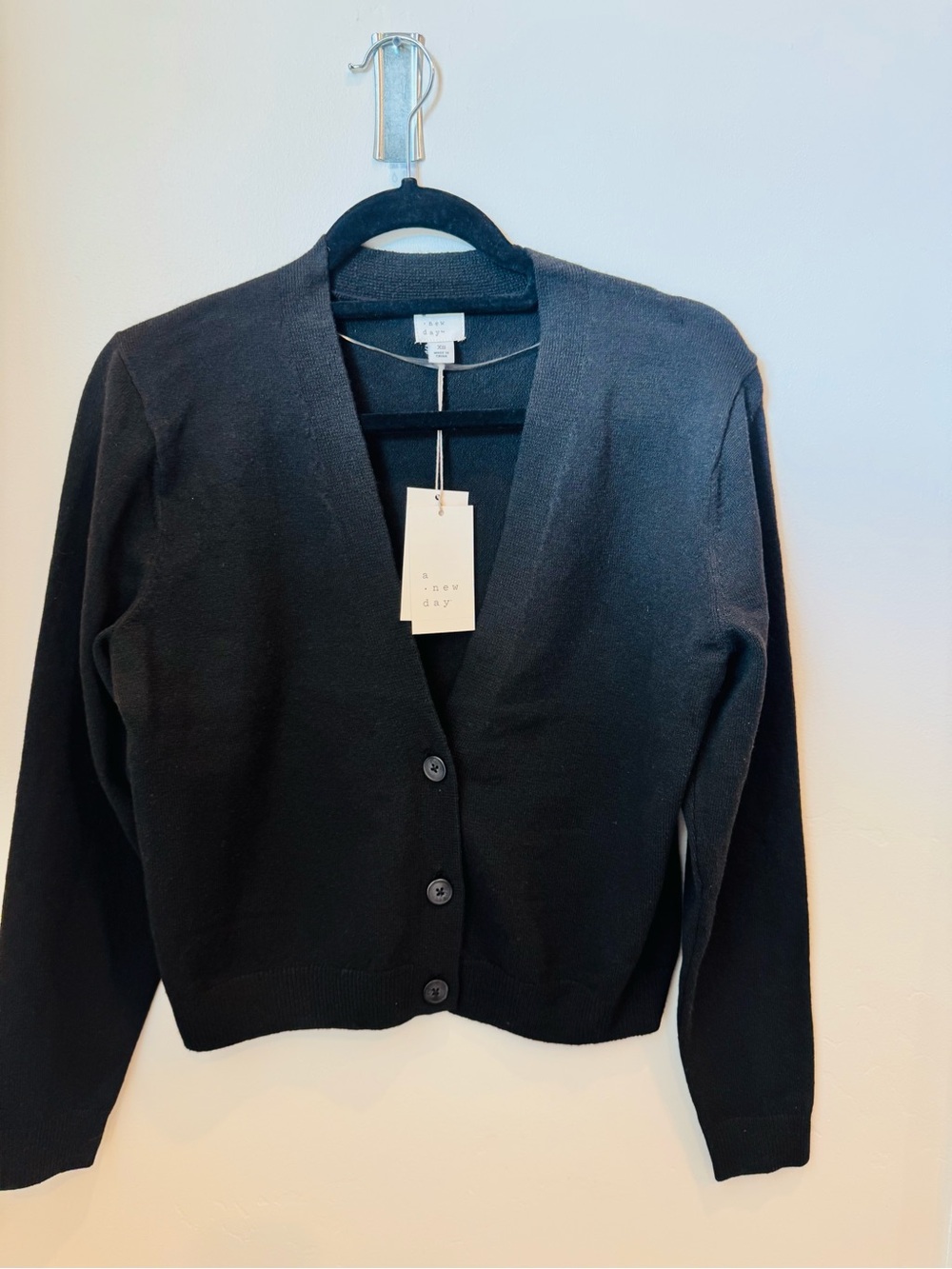 A New Day Women's Black V-Neck Button Cardigan NWT